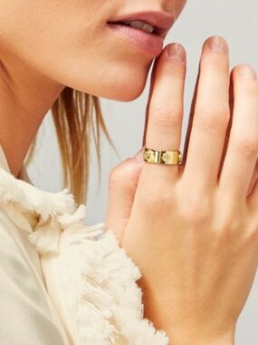 Tory Burch Gold Miller Stud Ring Sz 8 New W/Tag & Dust Bag